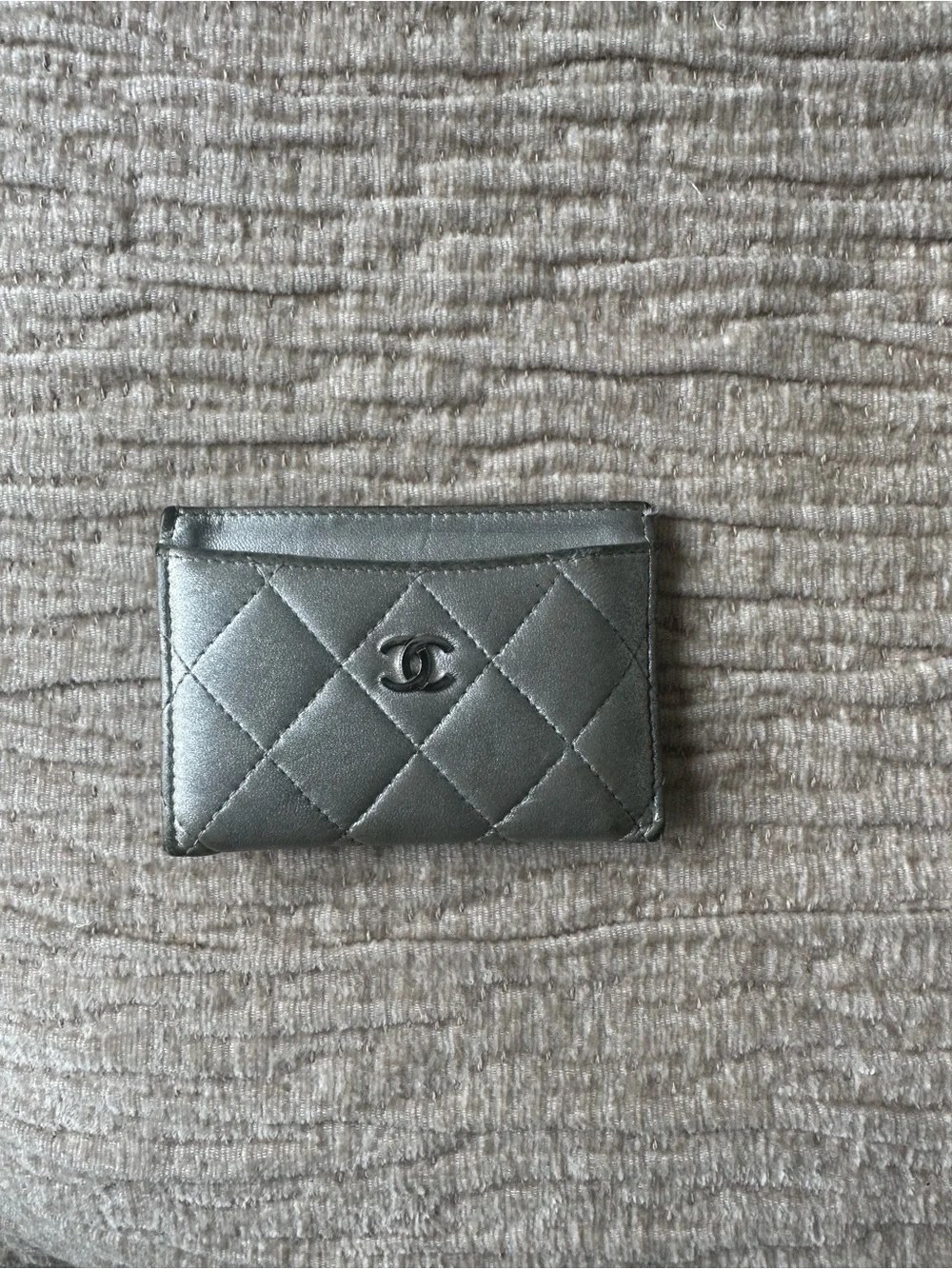 CHANEL Metallic Silver Quilted Card Holder with CC Logo